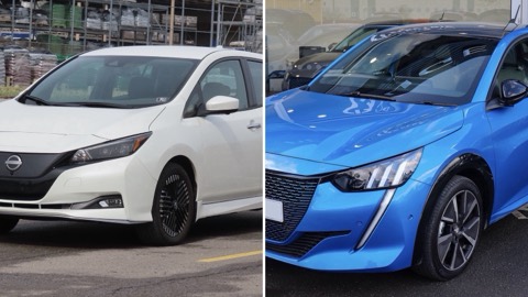 Nissan Leaf y Peugeot e-208 uno junto al otro, en una imagen dividida en dos mitades